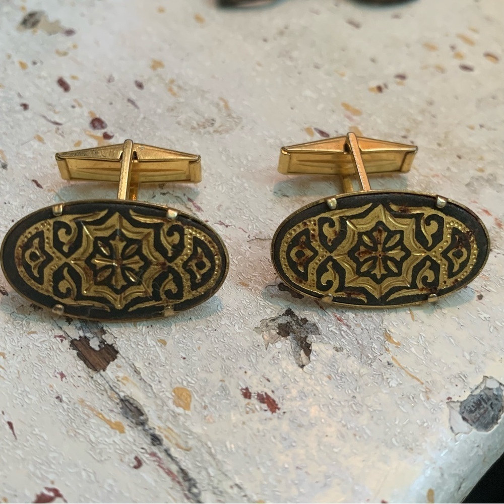 Vintage Damascene Gold Black Cufflinks